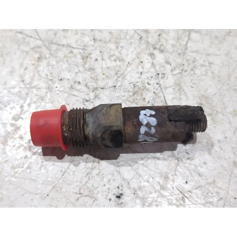 Recambio de inyector para ford mondeo ii (bap) 1.8 td referencia OEM IAM LCR6705301E  