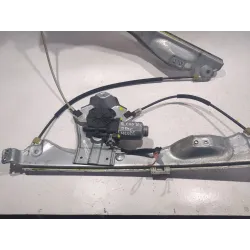 Recambio de elevalunas delantero derecho para renault clio k9k 67 referencia OEM IAM 400861F  