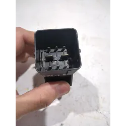 Recambio de rele calentadores para peugeot 5008 (0u_, 0e_) 1.6 hdi referencia OEM IAM 9666671780  