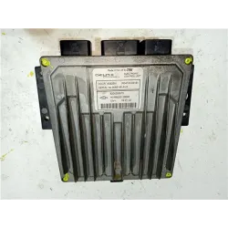 Recambio de centralita inyeccion para renault clio ii symbol (2001) referencia OEM IAM 8200206670 80925M  