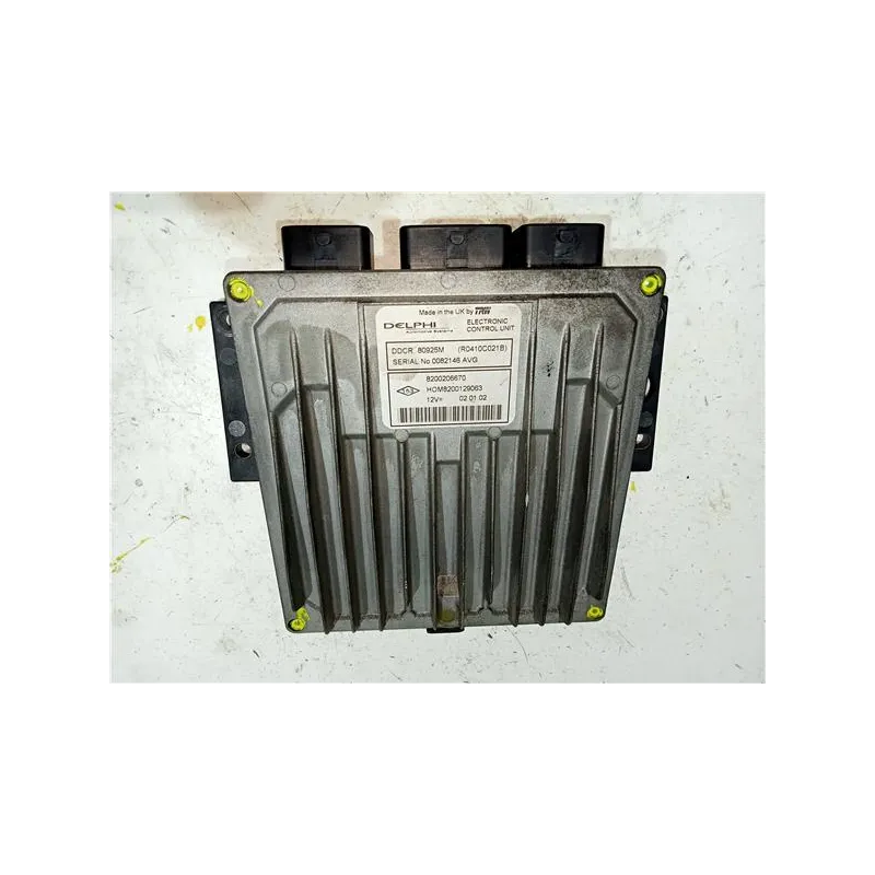 Recambio de centralita inyeccion para renault clio ii symbol (2001) referencia OEM IAM 8200206670 80925M  