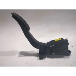 Recambio de potenciometro pedal gas para hyundai i20 (pb)(2009) 1.2 referencia OEM IAM 327271J500  