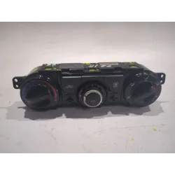 Recambio de mandos climatizador para hyundai i20 (pb)(2009) 1.2 referencia OEM IAM 972504P540  