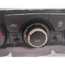Recambio de mandos climatizador para hyundai i20 (pb)(2009) 1.2 referencia OEM IAM 972504P540  