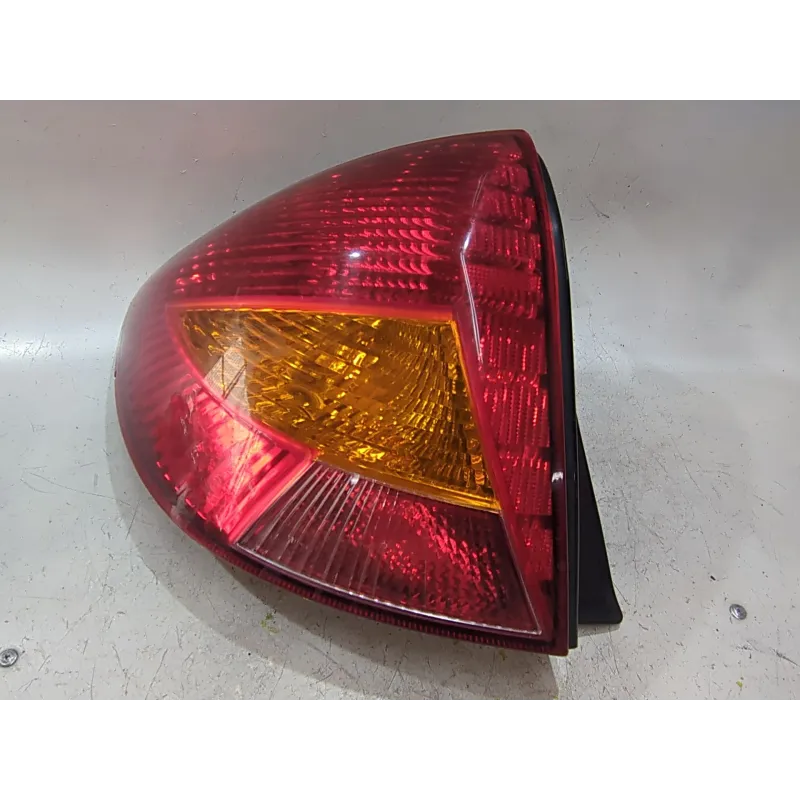 Recambio de piloto trasero izquierdo para kia rio (bc)(2000) 1.3 referencia OEM IAM   