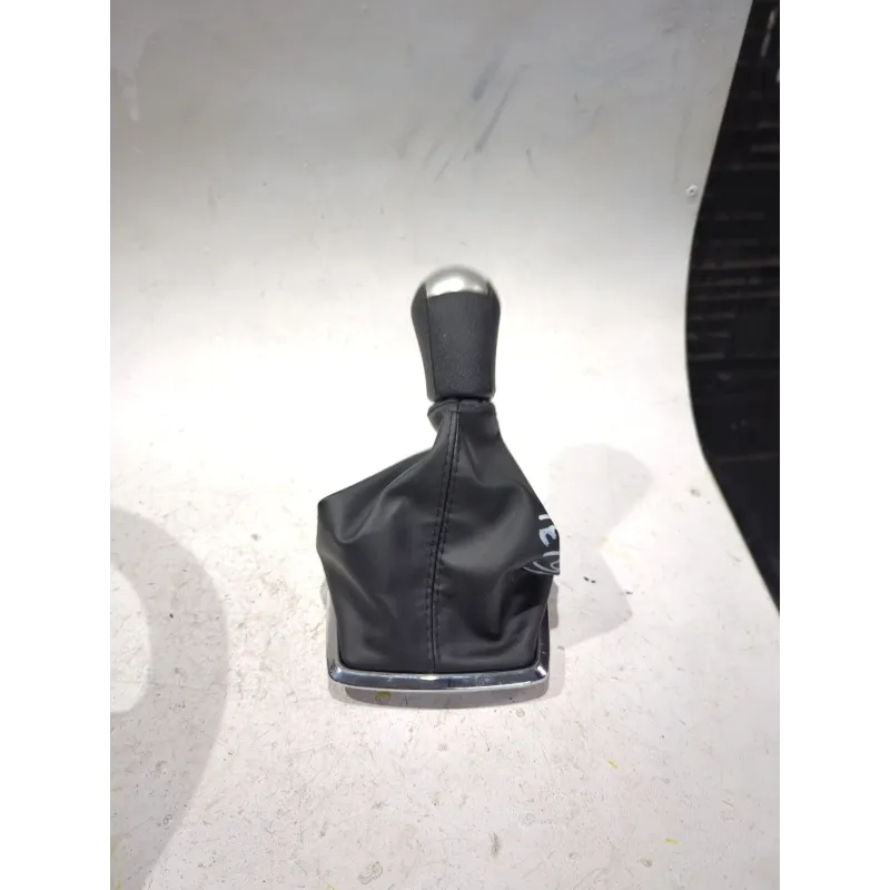 Recambio de pomo palanca cambio para ford focus ii (da_) 1.6 referencia OEM IAM   
