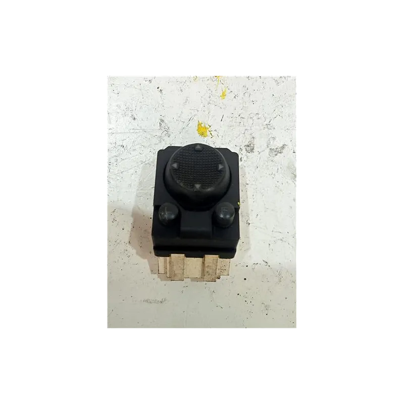 Recambio de mando retrovisor electrico para seat ibiza (1985) 1.2 referencia OEM IAM 1L0959565  