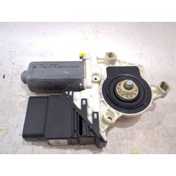 MOTOR ELEVALUNAS TRASERO DERECHO 9776101438203 