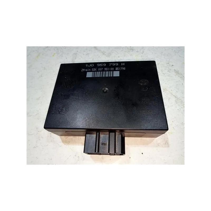 Recambio de centralita cierre para volkswagen golf iv berlina (1j1)(1997) 1.6 16v referencia OEM IAM 1J0959799H  