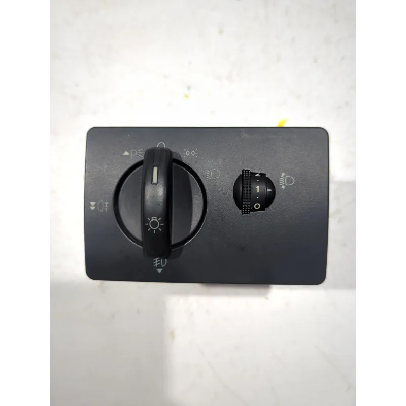 Recambio de mando de luces para ford focus ii (da_) 1.6 referencia OEM IAM 7M5T13A024LA  