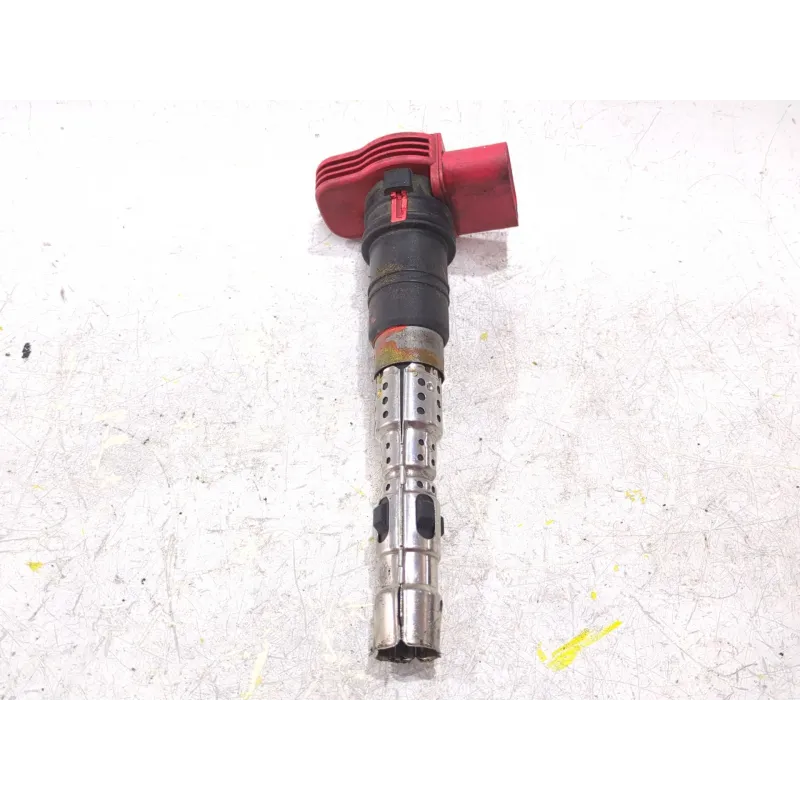 Recambio de bobina encendido para audi a8 d3 (4e2, 4e8) 4.2 quattro referencia OEM IAM 077905115F  