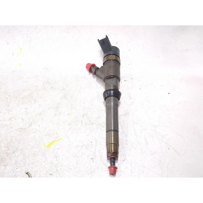 Recambio de inyector para iveco daily vi furgoneta 33s16, 35s16, 35c16, 40c16, 50c16 referencia OEM IAM 504389548 0445110418  