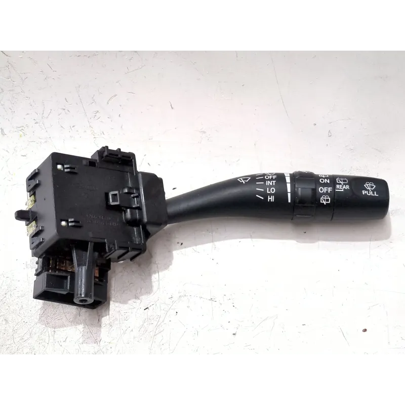 Recambio de mando limpiaparabrisas para hyundai santa fé ii (cm) 2.2 crdi referencia OEM IAM 202004725  