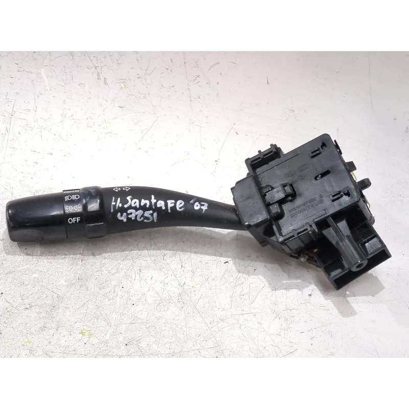 Recambio de mando luces para hyundai santa fé ii (cm) 2.2 crdi referencia OEM IAM 202004727  