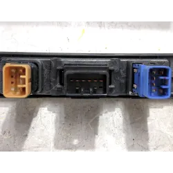 Recambio de consola central para hyundai santa fé ii (cm) 2.2 crdi referencia OEM IAM 945102B000 974202B000  