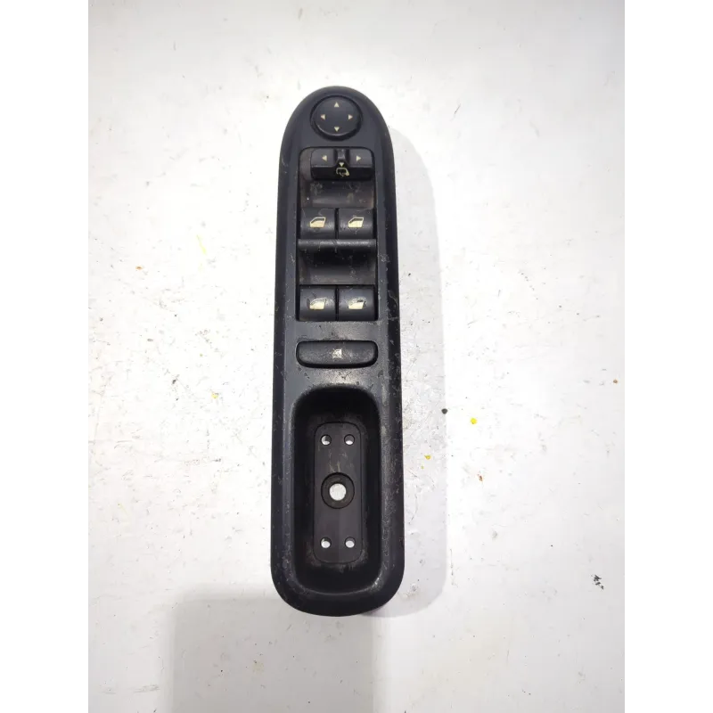 Recambio de mando elevalunas delantero izquierdo para peugeot 807 (2002) 2.0 hdi referencia OEM IAM 532697045  
