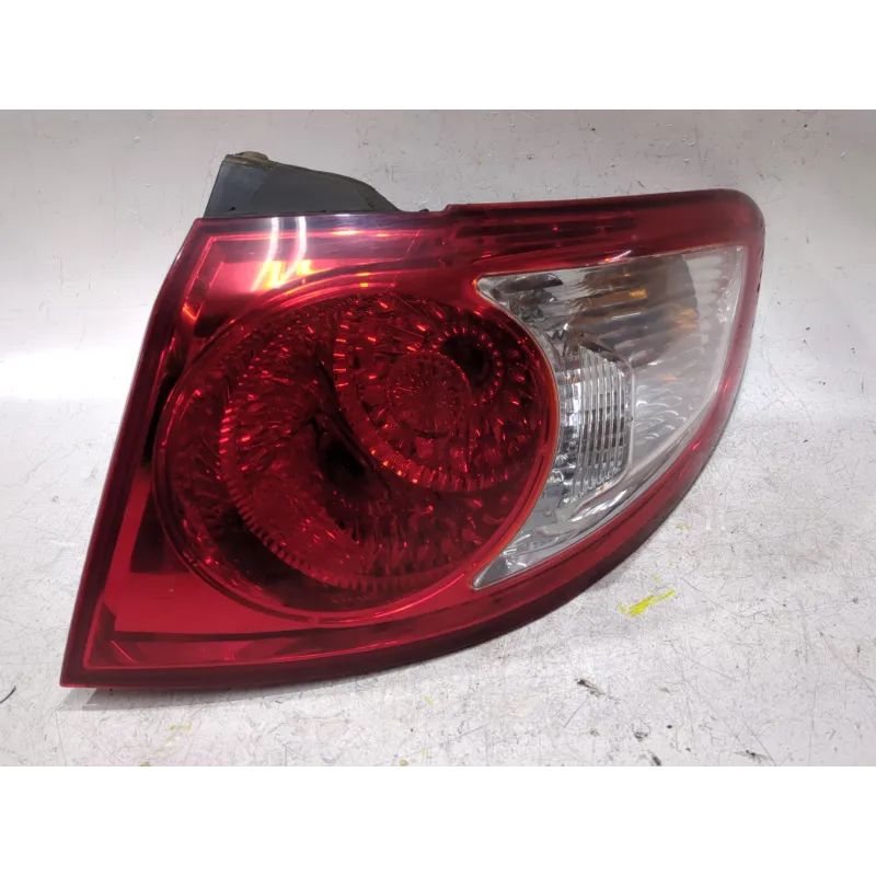 Recambio de piloto trasero derecho para hyundai santa fé ii (cm) 2.2 crdi referencia OEM IAM 924022B000  