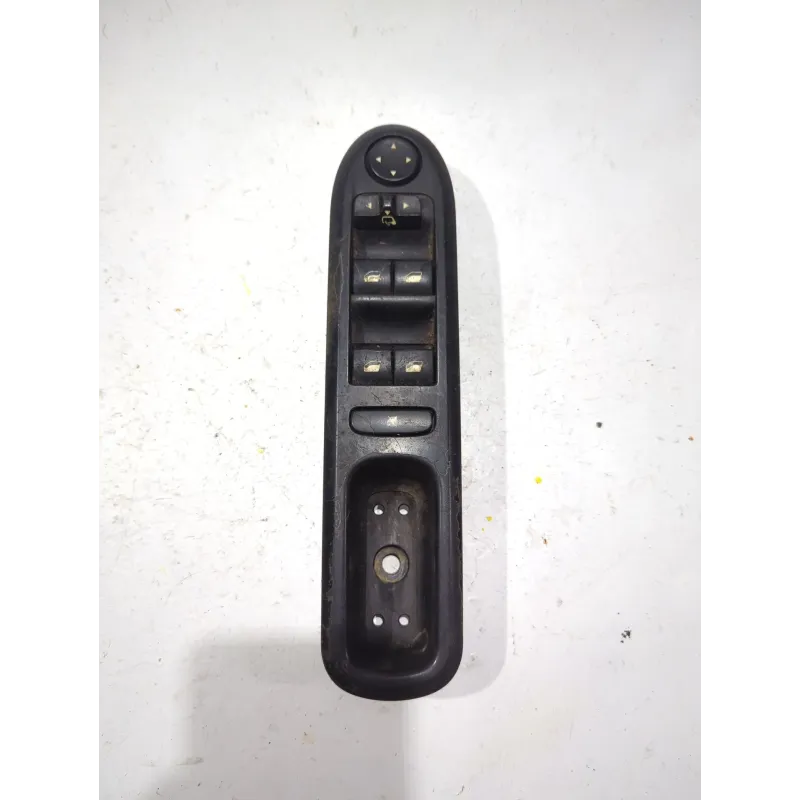 Recambio de botonera puerta delantera izquierda para peugeot 407 (2004) 2.0 hdi 135 referencia OEM IAM 96468704XT  