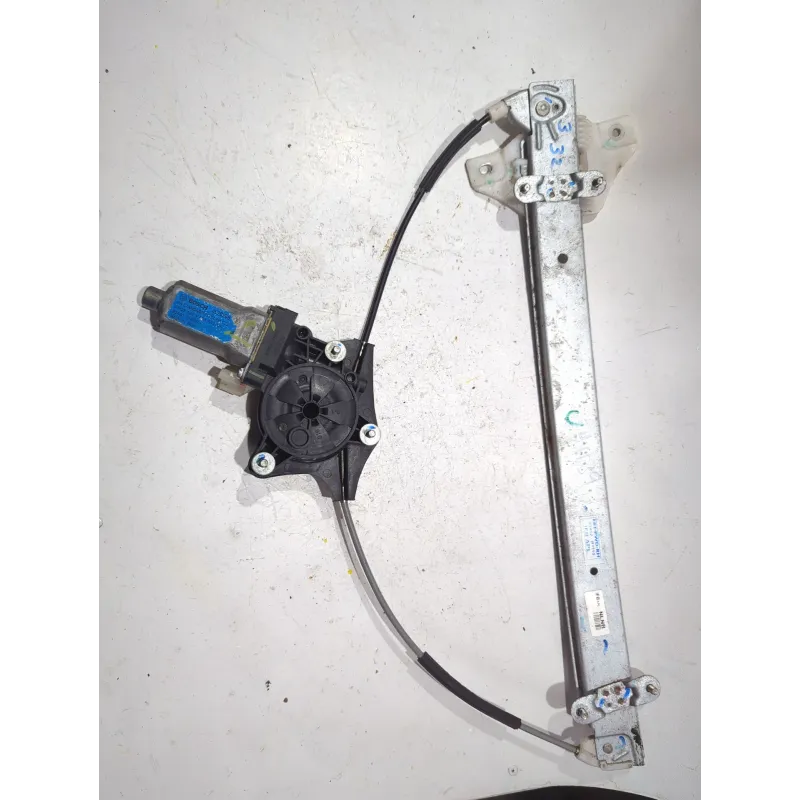 Recambio de elevalunas delantero izquierdo para hyundai i10 (pa)(2007) 998 referencia OEM IAM 82402B4110  