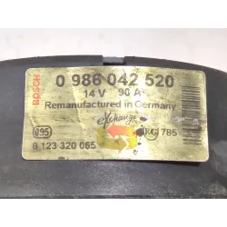 Recambio de alternador para mercedes-benz sprinter (905) 2.1 d referencia OEM IAM 0986042520  
