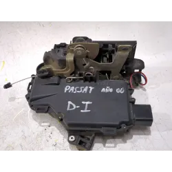 Recambio de cerradura puerta delantera izquierda para volkswagen passat b5 variant (3b5) 2.5 tdi referencia OEM IAM   