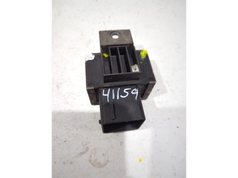 Recambio de caja precalentamiento para peugeot 207 (2006) 1.4 confort [1,4 ltr. - 50 kw hdi] referencia OEM IAM 9640469680  