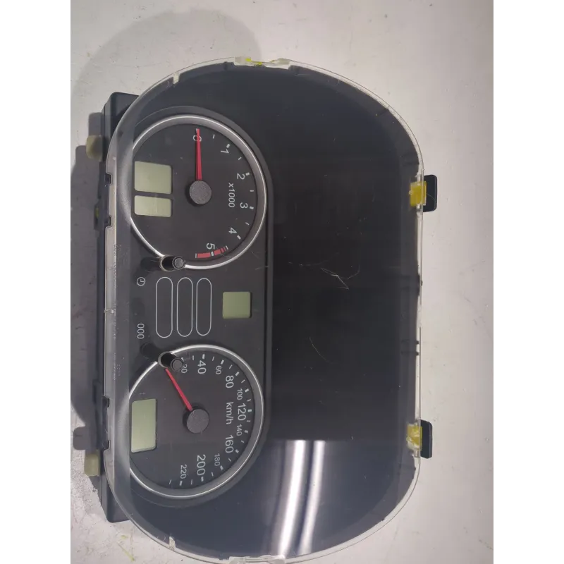 Recambio de cuadro cuentakilometros para ford fusion (ju_) 1.4 tdci referencia OEM IAM 256F10B885A  