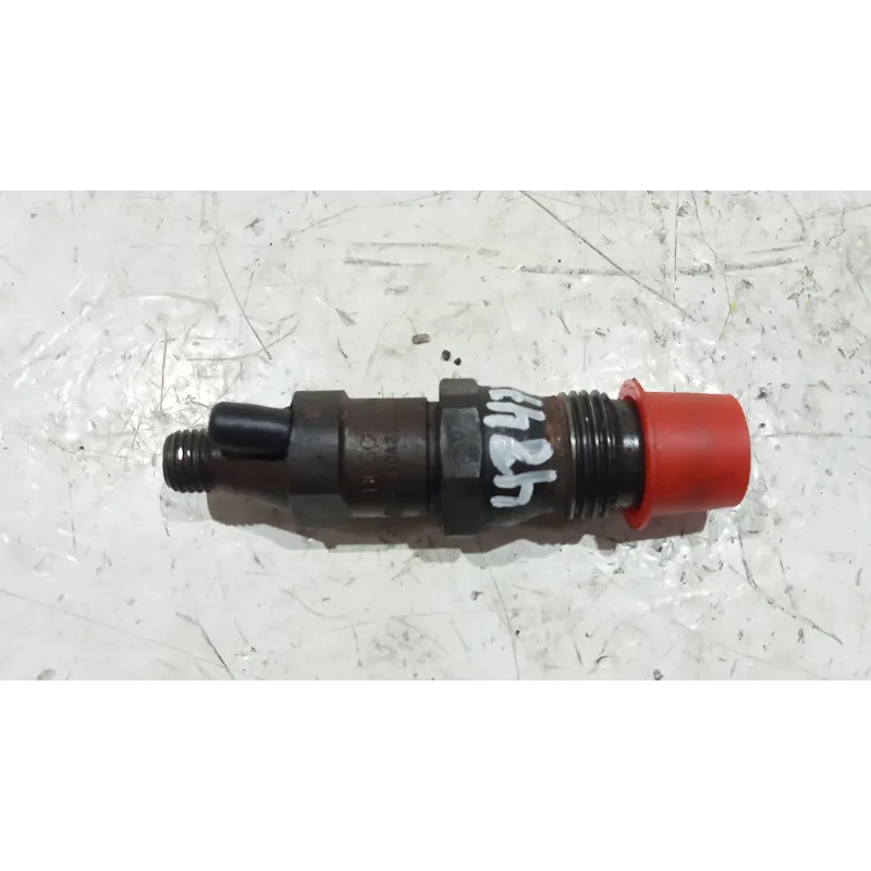 Recambio de inyector para ford fiesta iii (gfj) 1.8 d referencia OEM IAM KCA30S44  