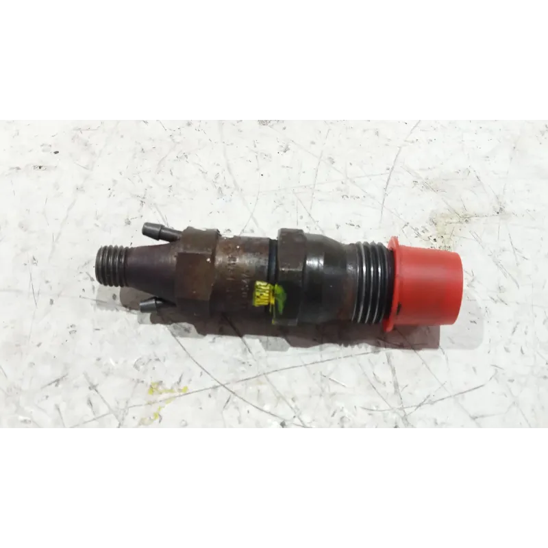 Recambio de inyector para ford fiesta iii (gfj) 1.8 d referencia OEM IAM KCA30S44  