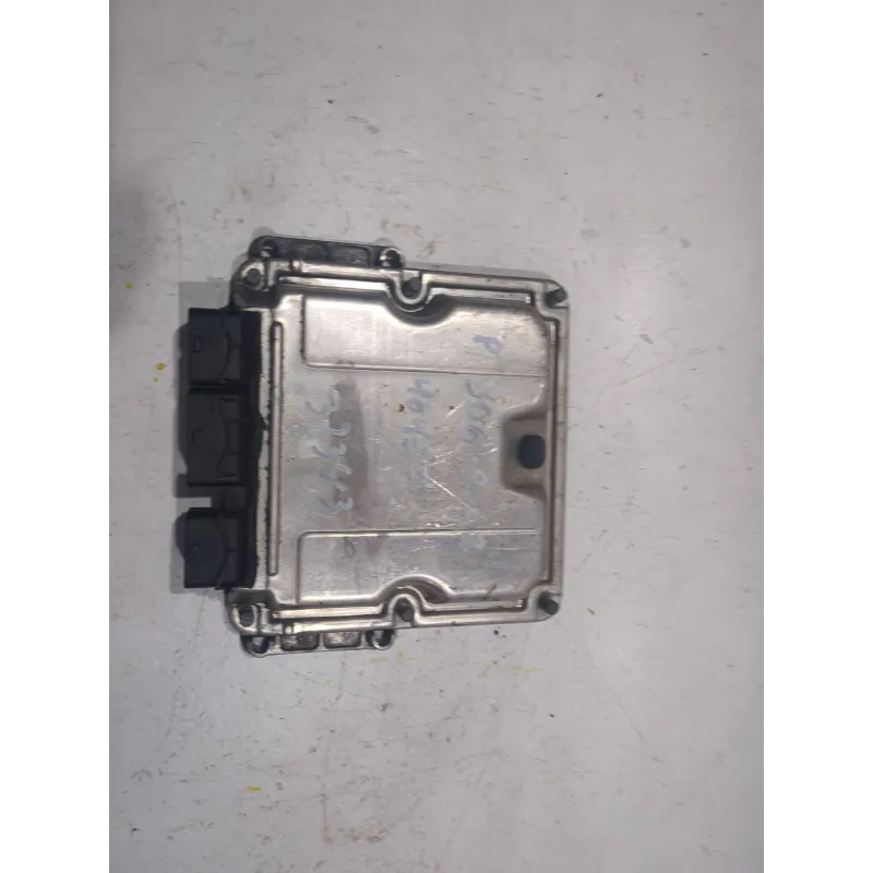 Recambio de centralita inyeccion para peugeot 306 (7b, n3, n5) 2.0 hdi 90 referencia OEM IAM 0281010592  