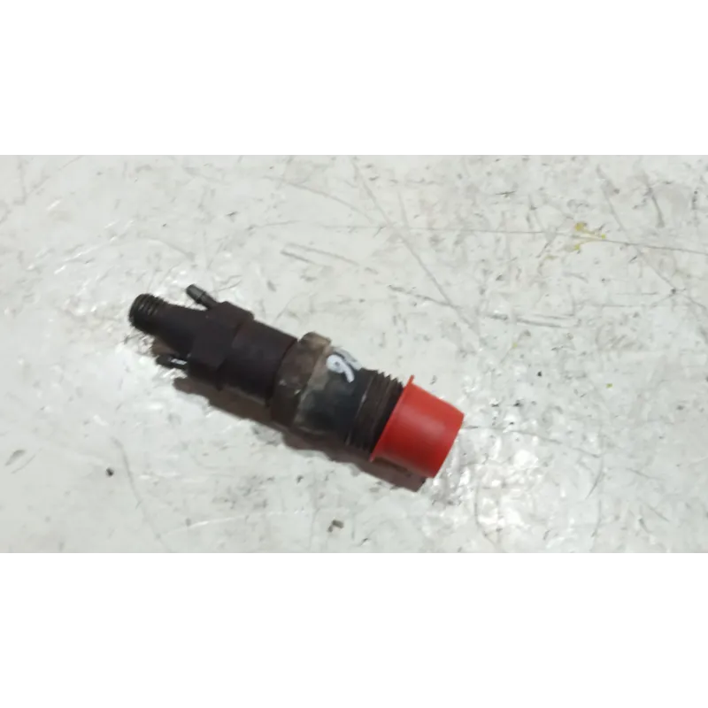 Recambio de inyector para ford fiesta iii (gfj) 1.8 d referencia OEM IAM KCA30S44  