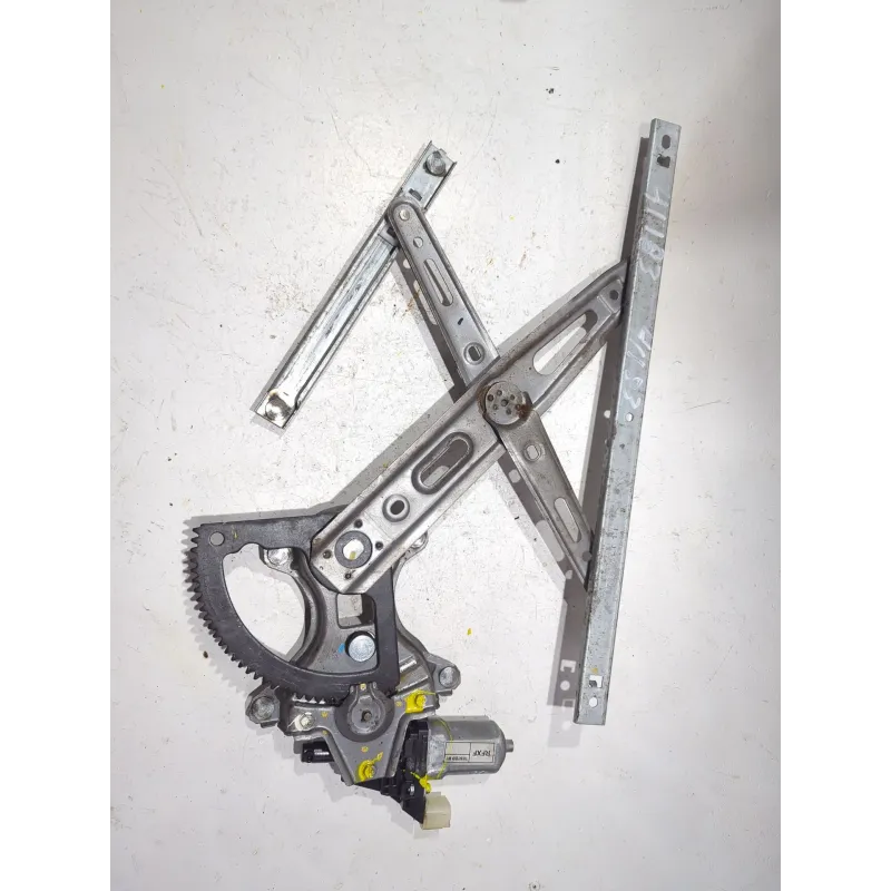 Recambio de elevalunas delantero derecho para hyundai i20 (pb)(2009) 1.2 referencia OEM IAM 988201J100  