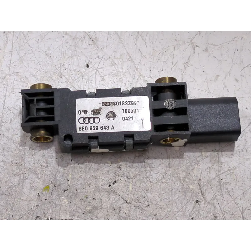 Recambio de sensor para audi a4 b6 (8e2) 1.9 tdi referencia OEM IAM 8E0959643A  