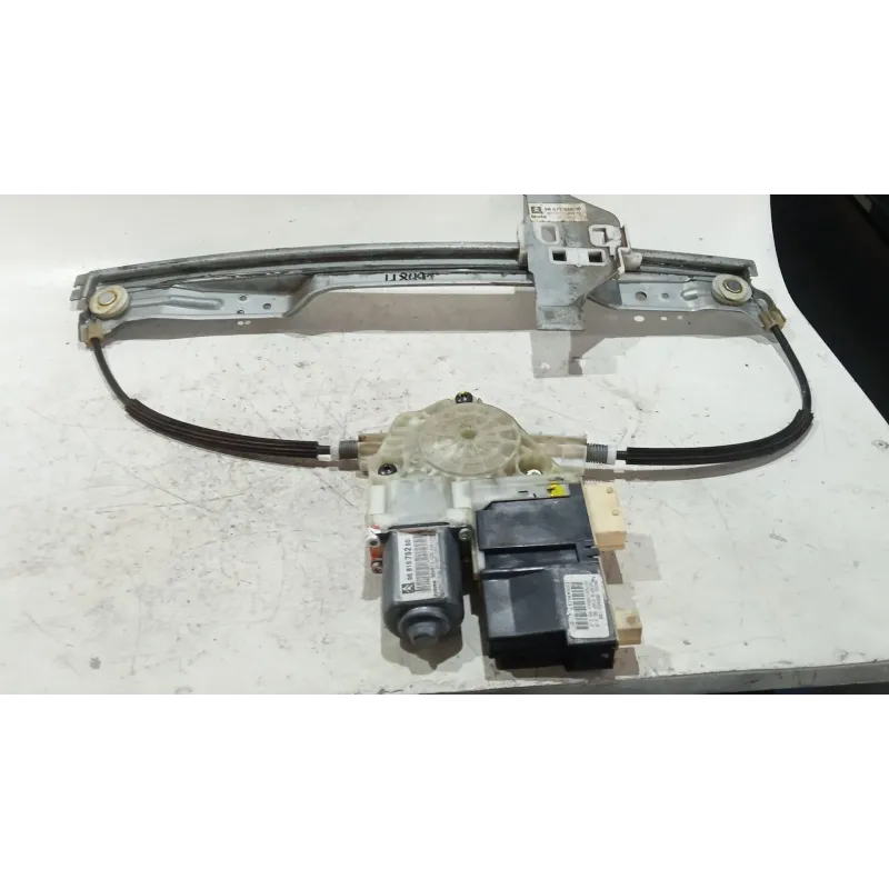 Recambio de elevalunas delantero izquierdo para citroën c4 berlina (06.2004) 1.6 hdi referencia OEM IAM 9657133680  