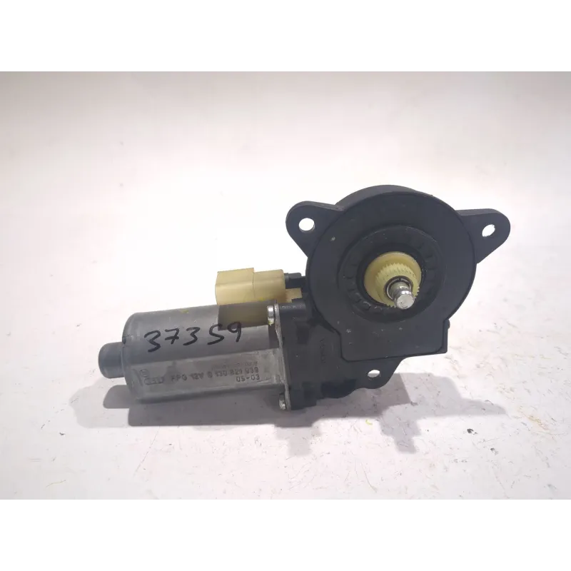 Recambio de elevalunas delantero derecho para ford fusion (ju_) 1.4 tdci referencia OEM IAM 0130821939  