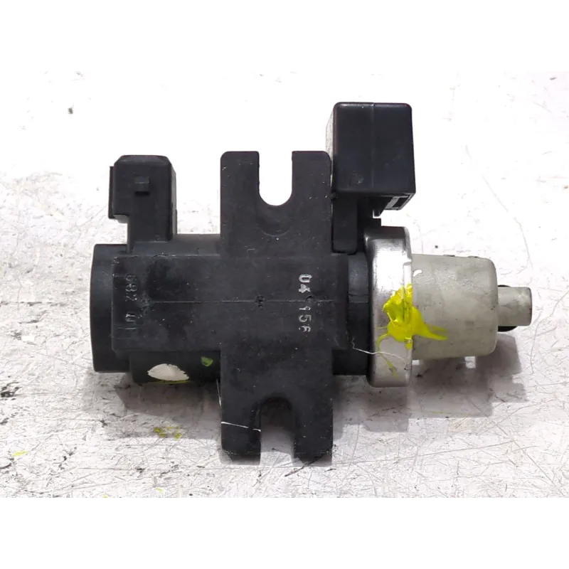 Recambio de valvula aire adicional para opel astra h berlina (2004) 1.7 cdti referencia OEM IAM 72190339  
