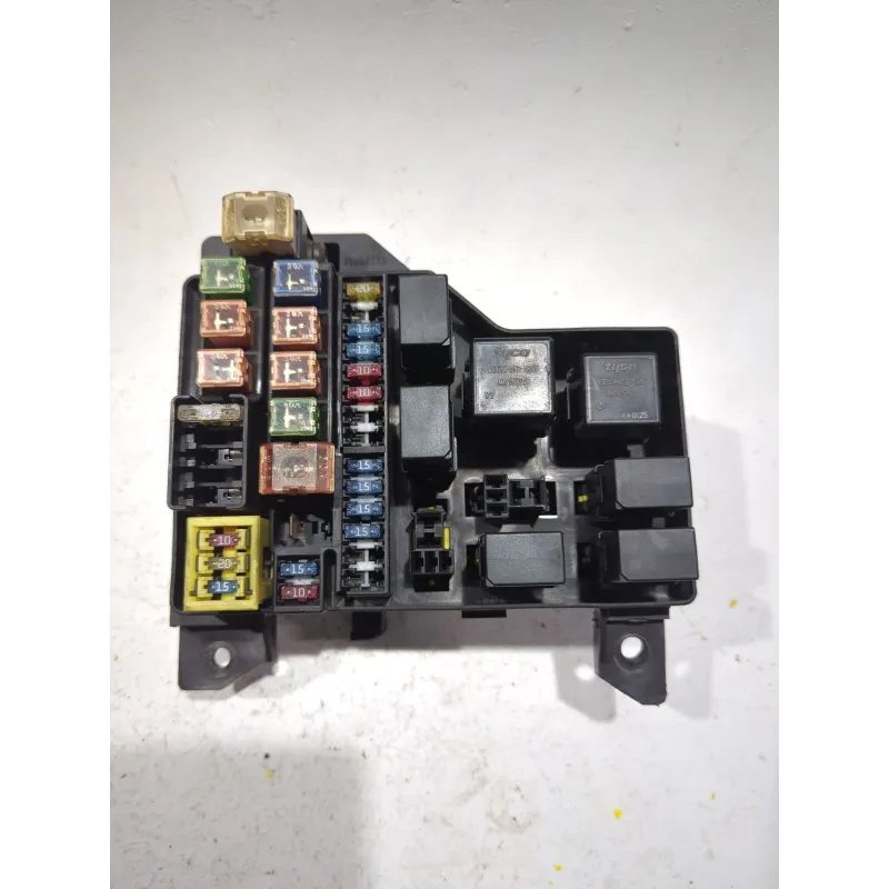 Recambio de caja reles / fusibles para volvo s40 berlina (1995) 1.9 di referencia OEM IAM 30859714  