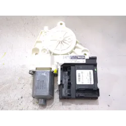 MOTOR ELEVALUNAS DELANTERO DERECHO 8P0959802N E840311202 