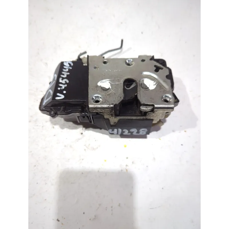 Recambio de cerradura puerta delantera derecha para citroën xsara picasso (1999) 1.6 hdi referencia OEM IAM   