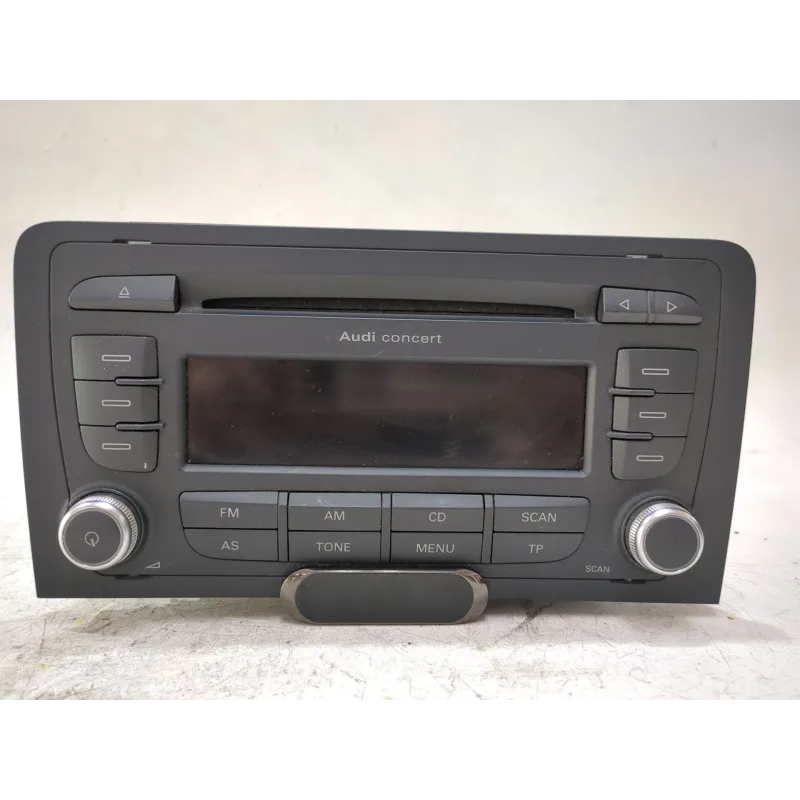 Recambio de sistema audio / radio cd para audi a3 (8p1) 1.6 tdi referencia OEM IAM 8P0035186S  