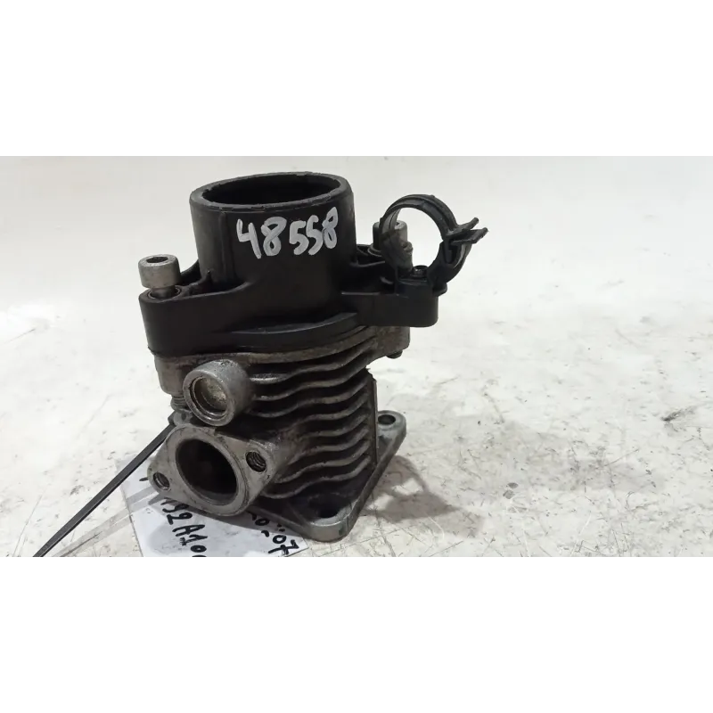 Recambio de mariposa admision para fiat stilo (192_) 1.9 jtd (192_xf1a) referencia OEM IAM 73503863  