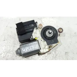Recambio de motor elevalunas delantero izquierdo para seat ibiza iii (6l1) 1.9 sdi referencia OEM IAM 104379101 05074100  