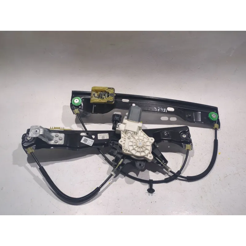 Recambio de mecanismo elevalunas delantero derecho para ford focus iii 1.5 d 120cv referencia OEM IAM A65063112  