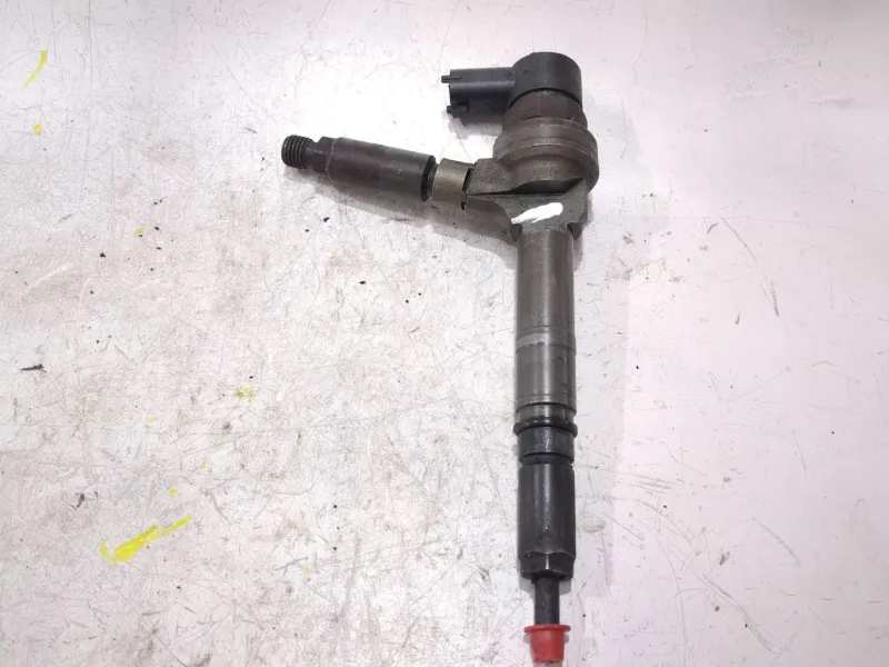 Recambio de inyector para opel astra h gtc (2004) 1.8 referencia OEM IAM 0445110175  