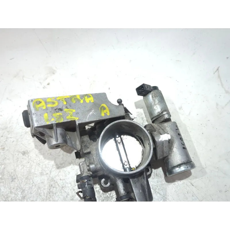 Recambio de mariposa admision para opel vectra b berlina (1995) 1.8 i 16v referencia OEM IAM 280122001  