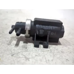 Recambio de valvula aire adicional para volkswagen passat b5 (3b2) 1.9 tdi referencia OEM IAM 1H0906627  
