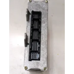 Recambio de centralita motor uce para audi a4 b5 (8d2) 1.8 referencia OEM IAM 0261203552  