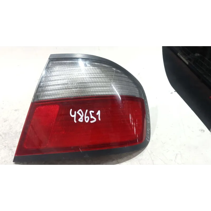 Recambio de piloto trasero derecho para nissan primera (p10) 2.0 16v referencia OEM IAM 23080202  