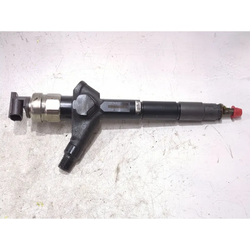Recambio de inyector para nissan pathfinder iii (r51) 2.5 dci 4wd referencia OEM IAM 0950005655 04B00011  