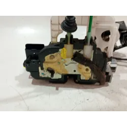 Recambio de cerradura puerta trasera derecha para hyundai i30 (gd) 1.4 crdi referencia OEM IAM A045035  